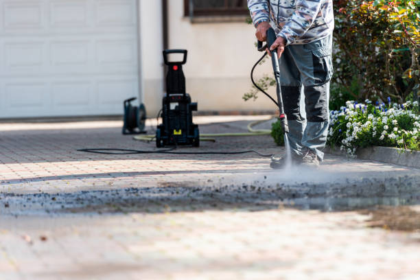 Why Choose Our Certified Pressure Washing Experts for Your Project Needs in Chester, IL?